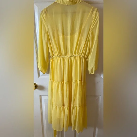 Nanette Lepore Sunny Yellow Dress size 2 (oversized) - Picture 2 of 8